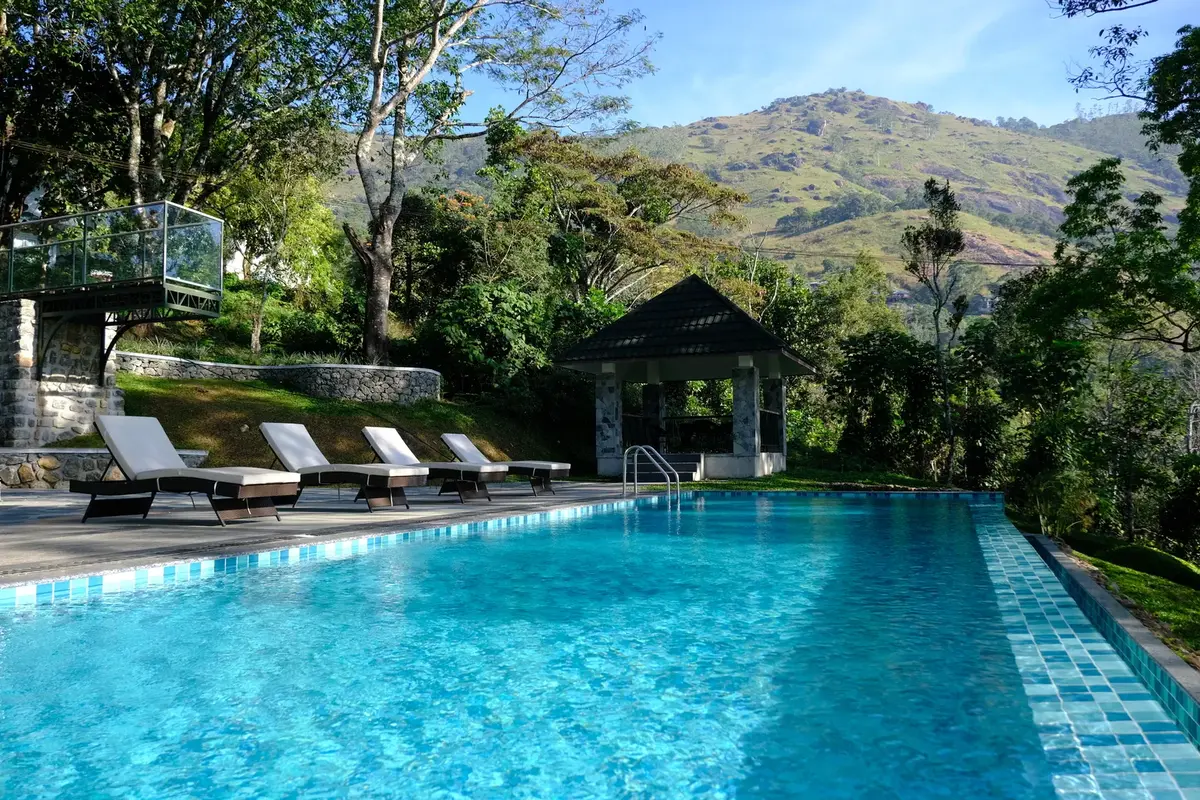 Swimming Pool with Mountain Views